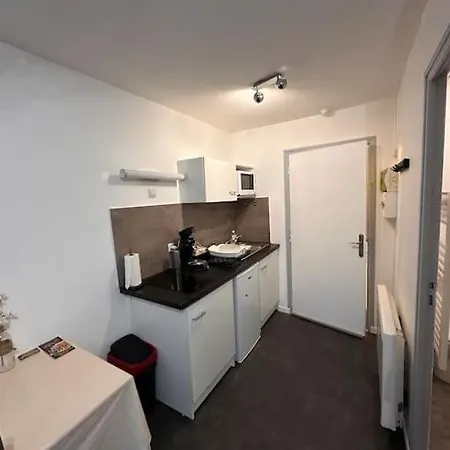 Centre Apartment *